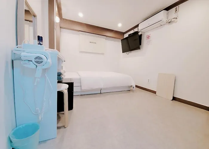 영등포구청역 달모텔 Мотель *